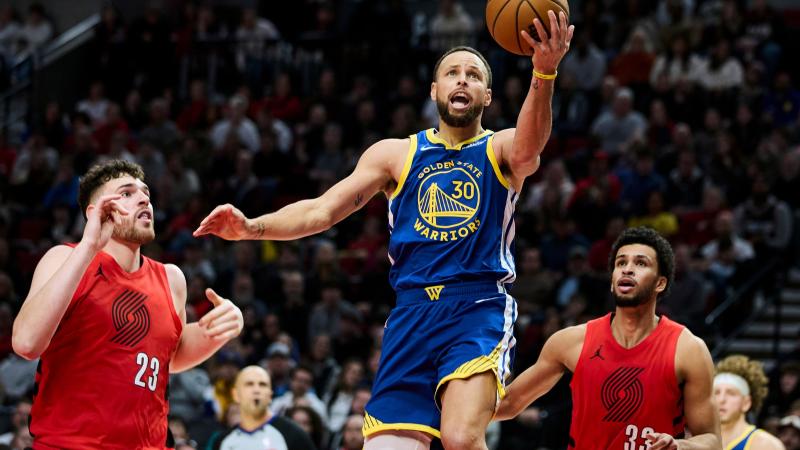 湖人浓眉哥篮下统治球队获胜（浓眉哥内线制霸，湖人取胜）