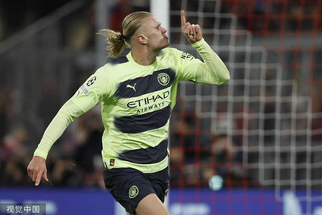 16岁103天，阿森纳小将萨蒙成为欧冠历史第6年轻参赛球员（年仅16岁103天，阿森纳小将萨蒙跻身欧冠历史第六年轻登场球员）