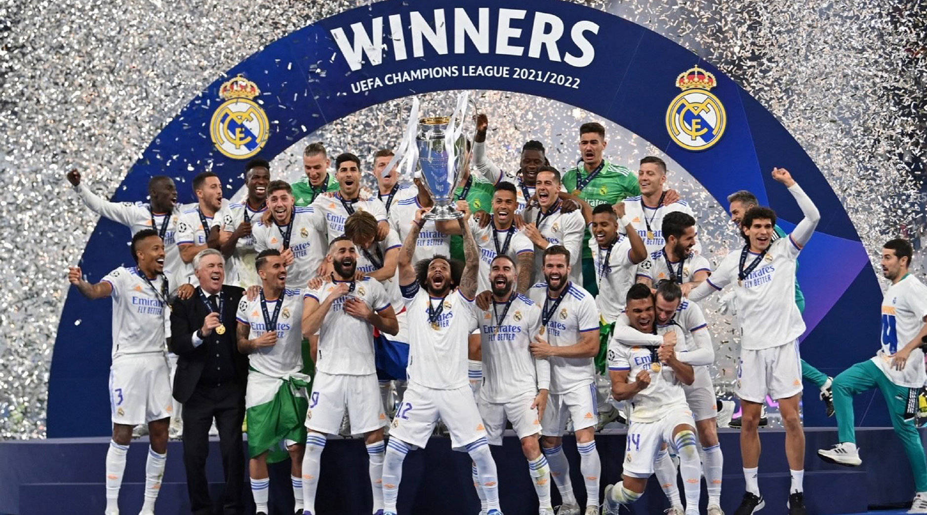 博尔哈：哈兰德是目前足坛最佳中锋；历史最佳中锋是德罗巴（博尔哈：现役头号中锋是哈兰德，历史最佳当属德罗巴）